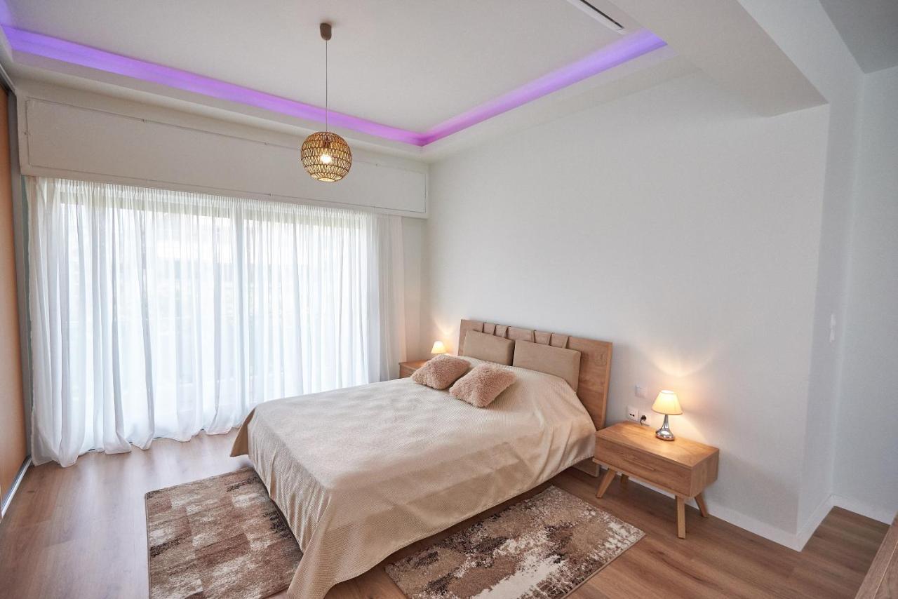 The El Greco Spirit Meets The Athenian Luxury Apt1 Exterior foto