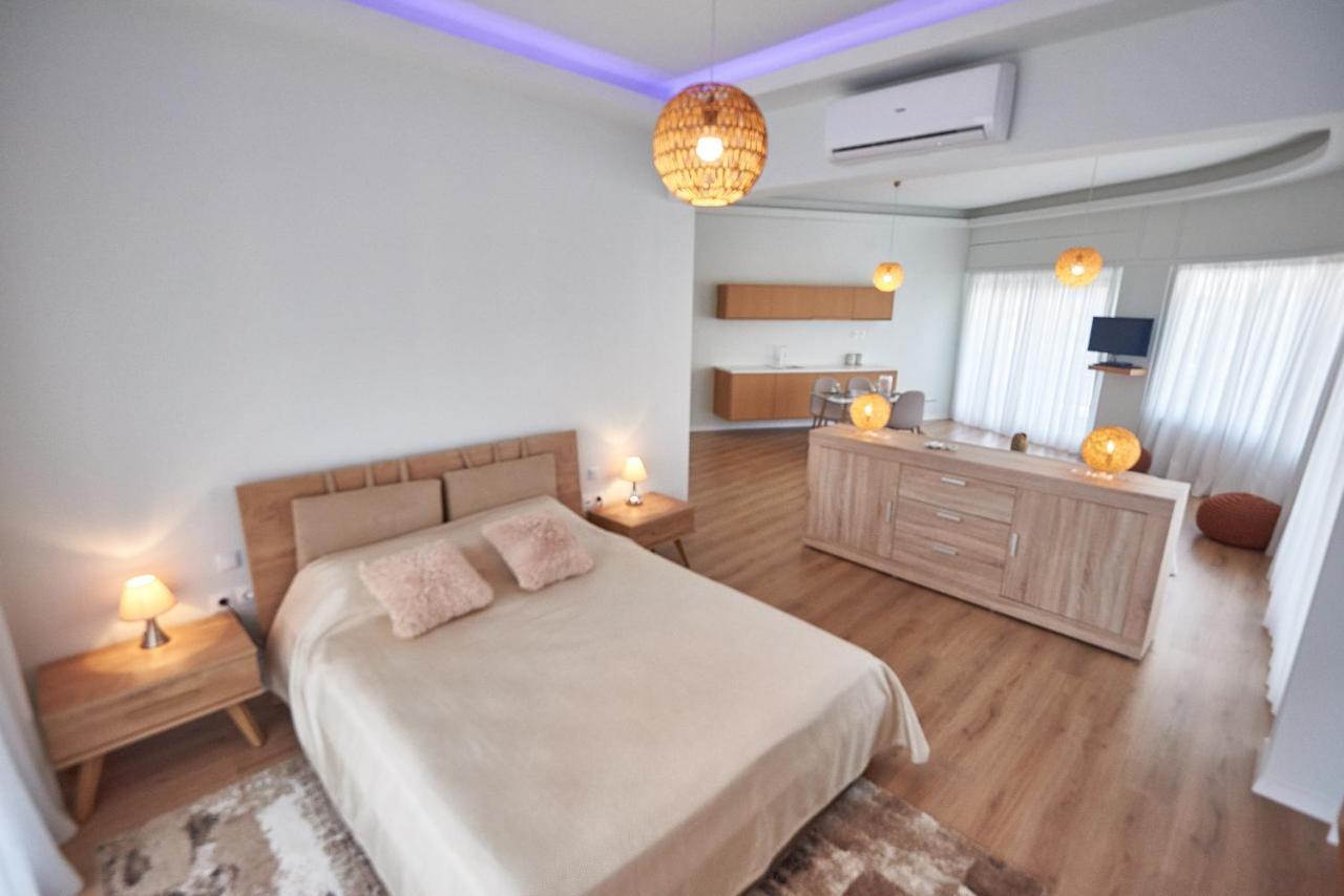 The El Greco Spirit Meets The Athenian Luxury Apt1 Exterior foto
